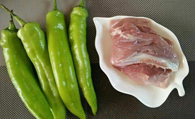 孩子隔三差五就吵着要吃它，开胃消食，补充钙铁和维C
