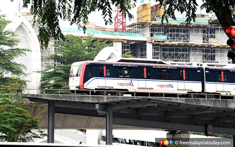 Experts divided on LRT or MRT for JB-Singapore shuttle