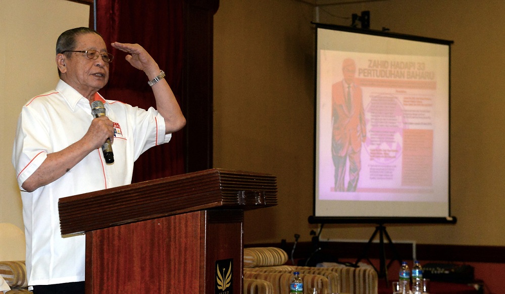 Pakatan must ‘claw back’ every possible vote to win Tanjung Piai, Kit Siang says