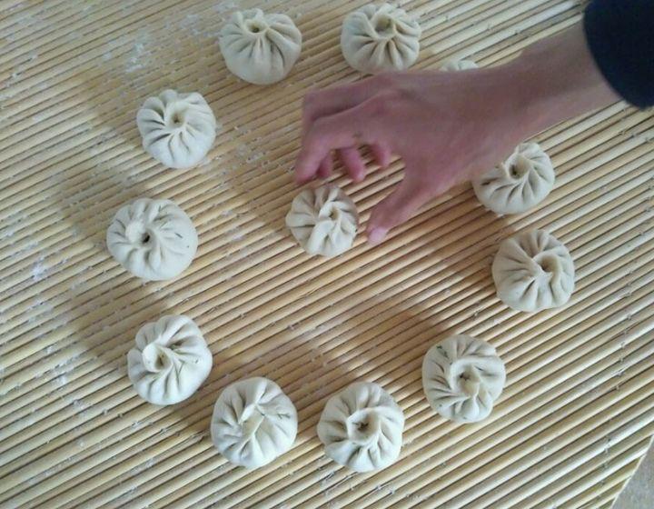 包子不用蒸？农村大姐这样做，做法简单，比蒸的好吃百倍！