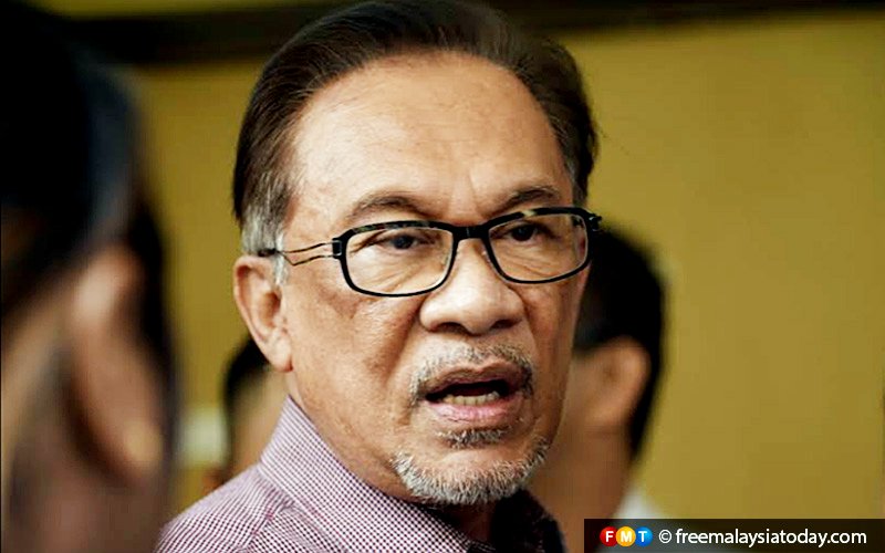 Dr M never interfered in Najib trial, says Anwar