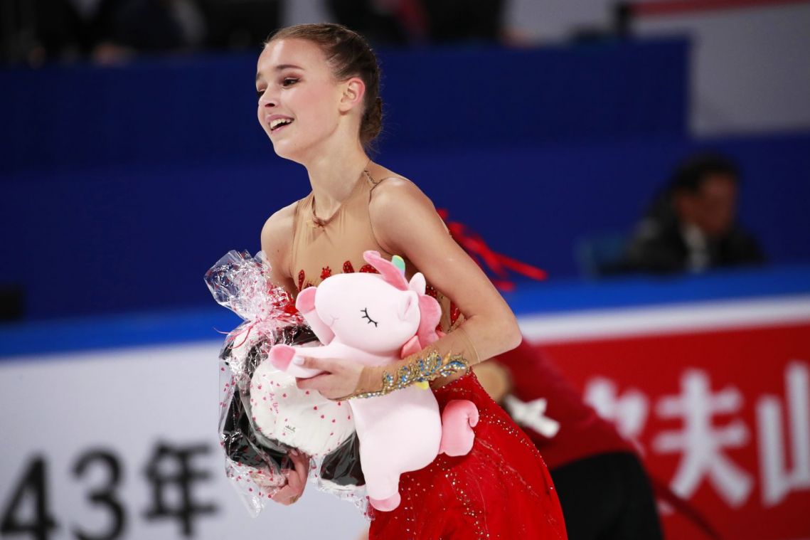 Skating: Russian teen Anna Shcherbakova dazzles in China to win gold