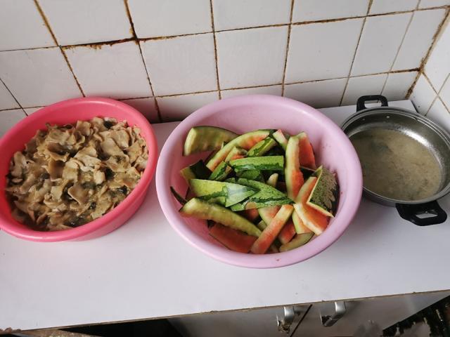 北派传销冬天都在吃些啥？除了乞丐，正常人的伙食都比他们好！