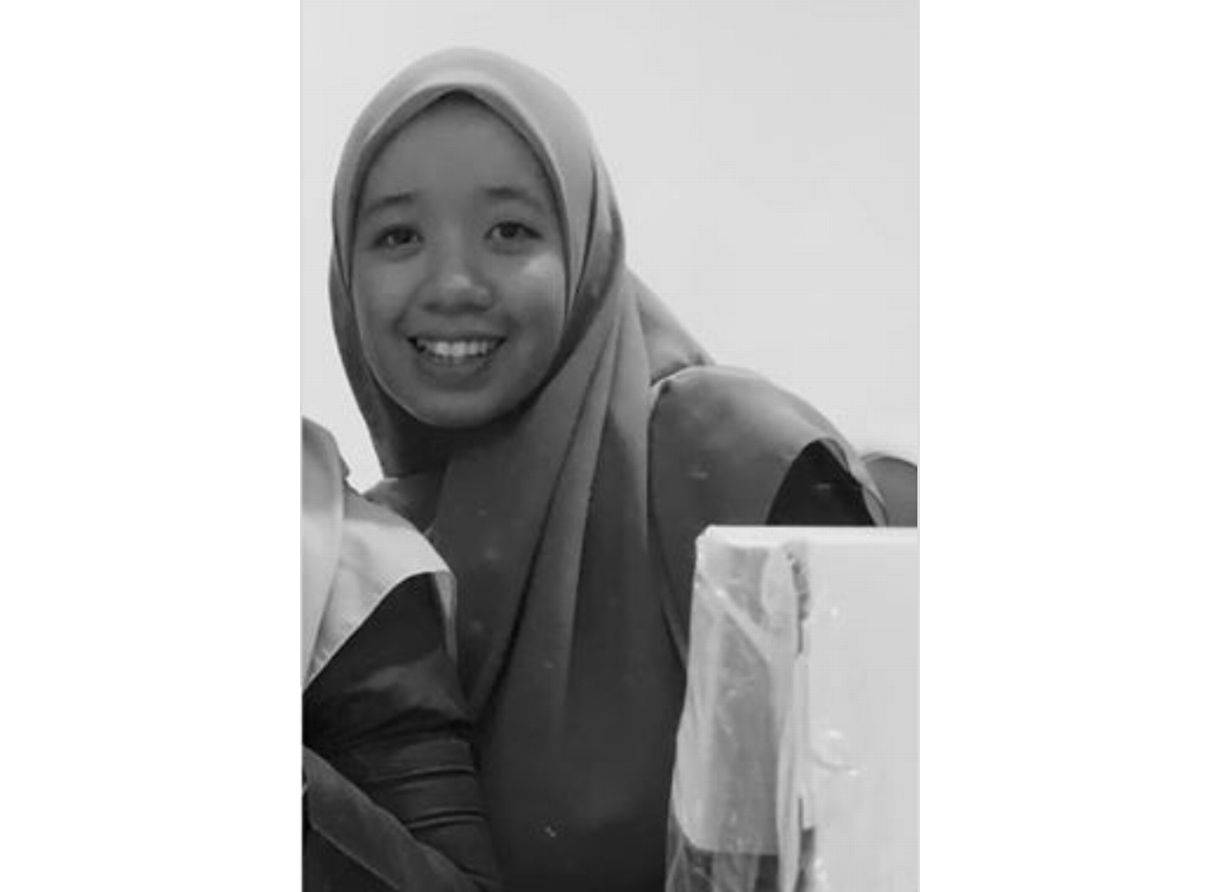 Teacher found dead in apartment