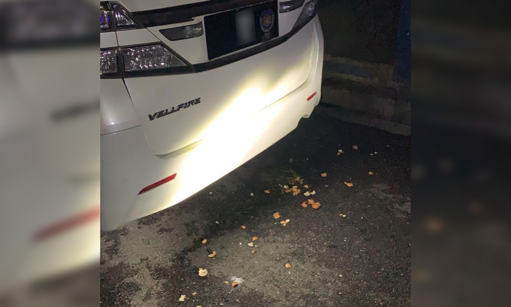 Batu MP's Toyota Vellfire splattered with eggs