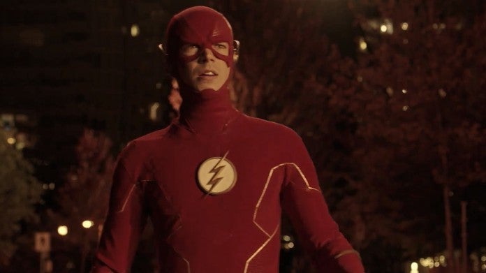 The Flash Gets Recruited for 'Crisis on Infinite Earths' in New Teaser ...