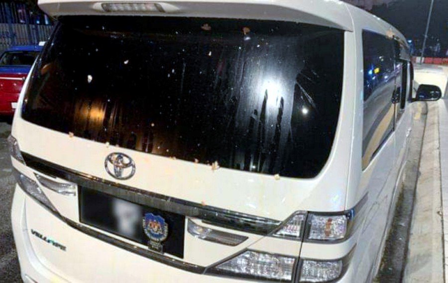 Police probing egg vandalism of Batu MP's Toyota Vellfire