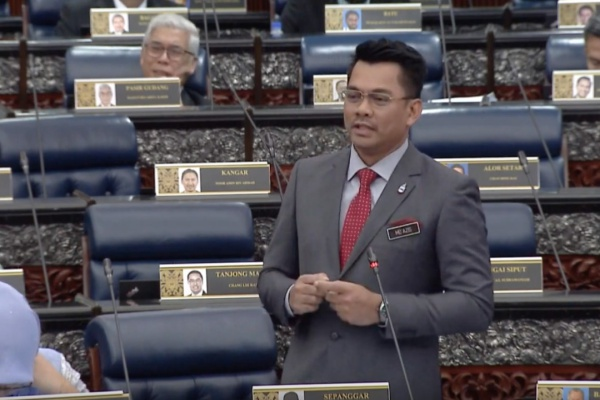 Police have right to check mobile phones – Azis Jamman