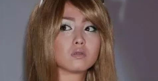 33岁吸毒已超10年，丈夫要同房需付费，泽尻英龙华的作死之路…