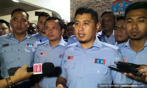 PKR Youth vice-chief calls for Hilman to be sacked, then softens stance