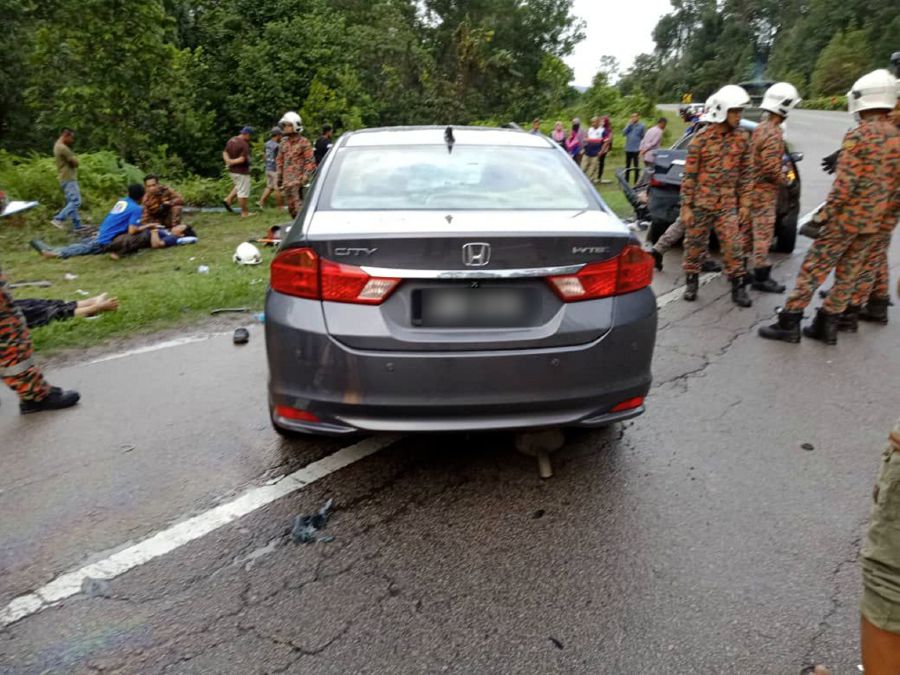 3 killed, five injured in two-vehicle collision in Mersing