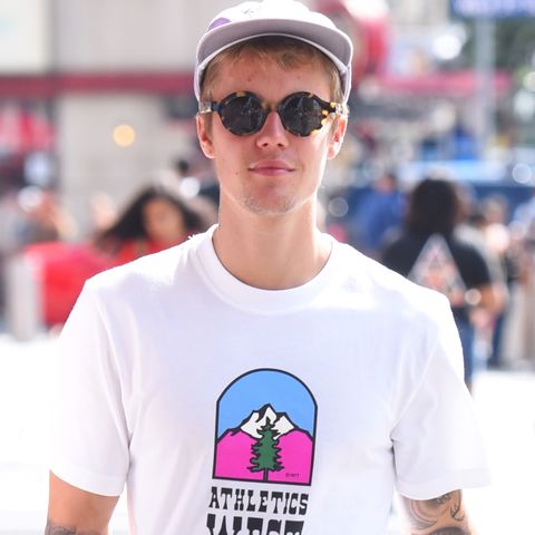 Justin Bieber Has Bubblegum Pink Hair Now