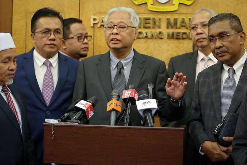 Opposition rejects IPCMC, demands Putrajaya withdraw Bill for commission
