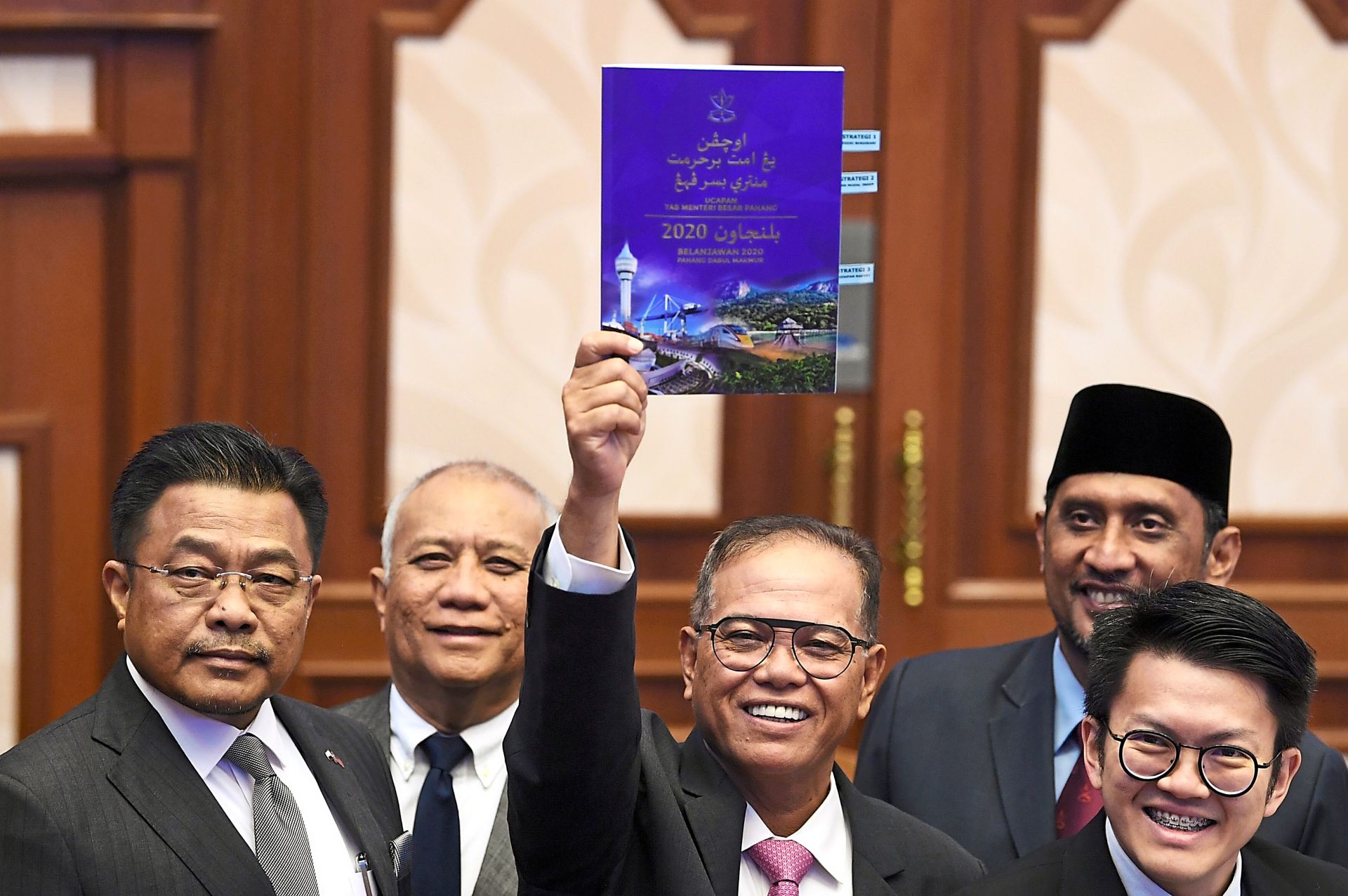 RM750 special payout for Pahang civil servants