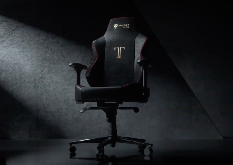 Secretlab's new Titan XL gaming chair is for the giants who walk among us