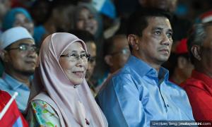 Decided: Azmin to officiate Women's congress, Wan Azizah for Youth wing
