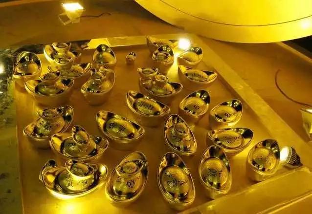 未来30天，3生肖被财神爷点名，横财说来就来，日子富裕起来