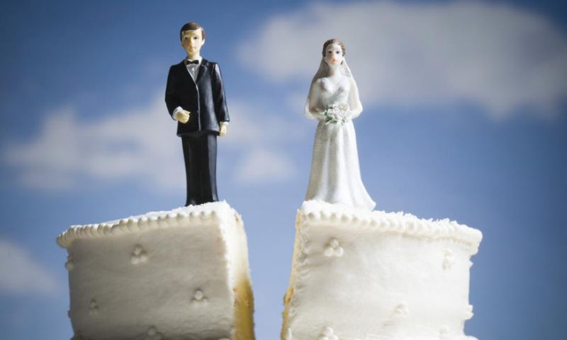 Woman wins payout for stymied career in landmark divorce case