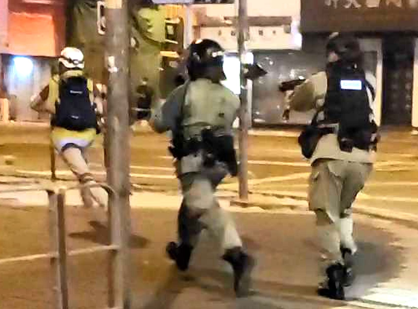 【修例风波】警：涉案警员復职 不代表跟进工作完结