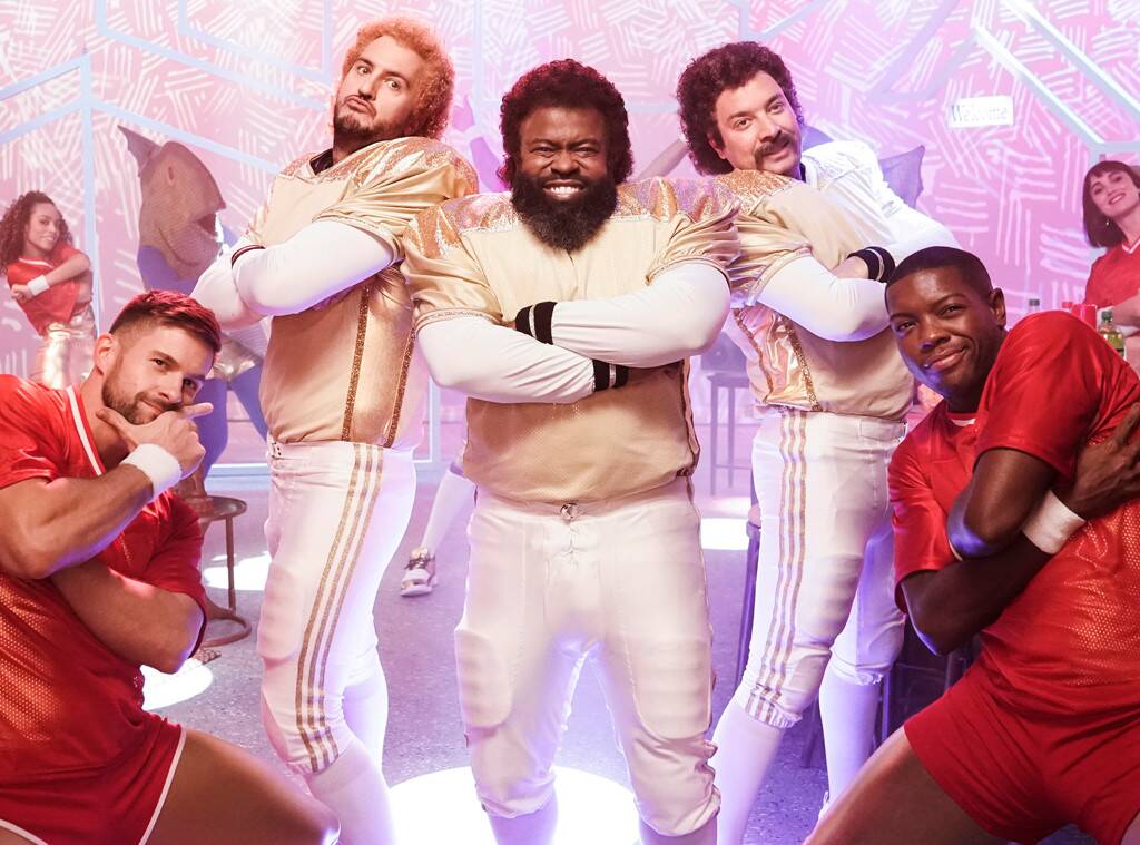 Allow Luke Bryan and Jimmy Fallon to Teach You How to Throw An Out of Control Football Party