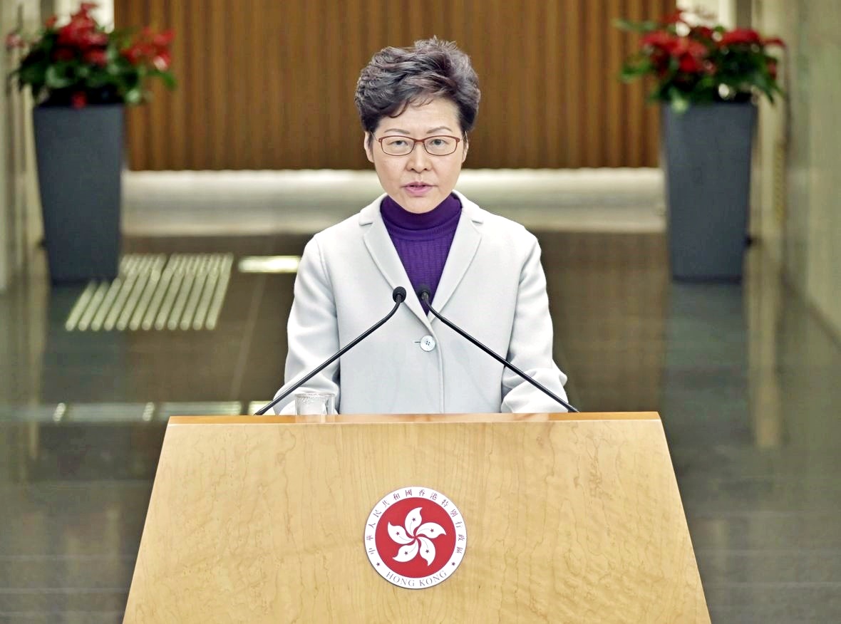 大专学界拟赴英递信 促剑桥撤林郑荣誉院士衔