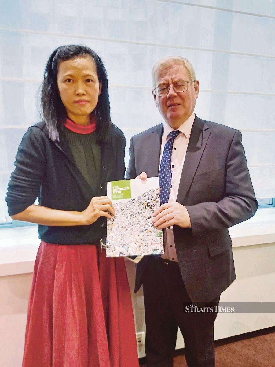 Undeterred by threat, Pua calls for continued action to protect the environment