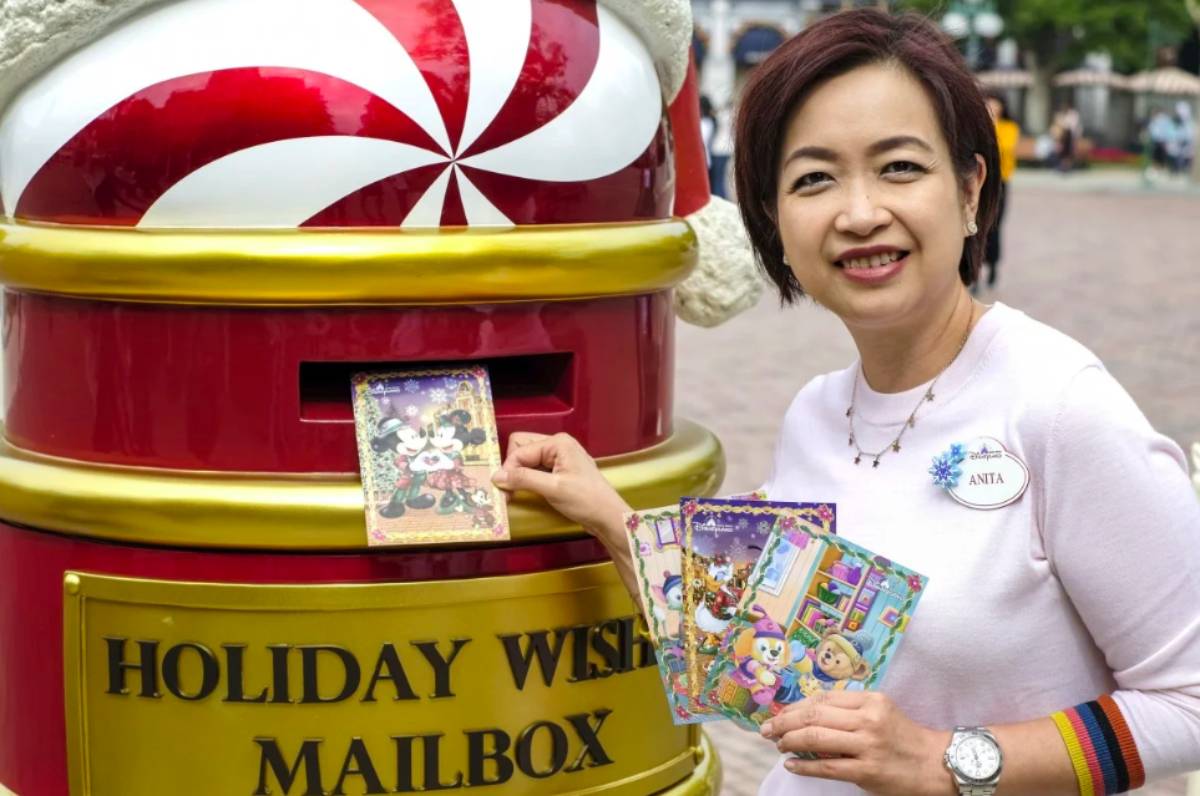 Hong Kong Disneyland launches holiday cards to bring joy to juniors