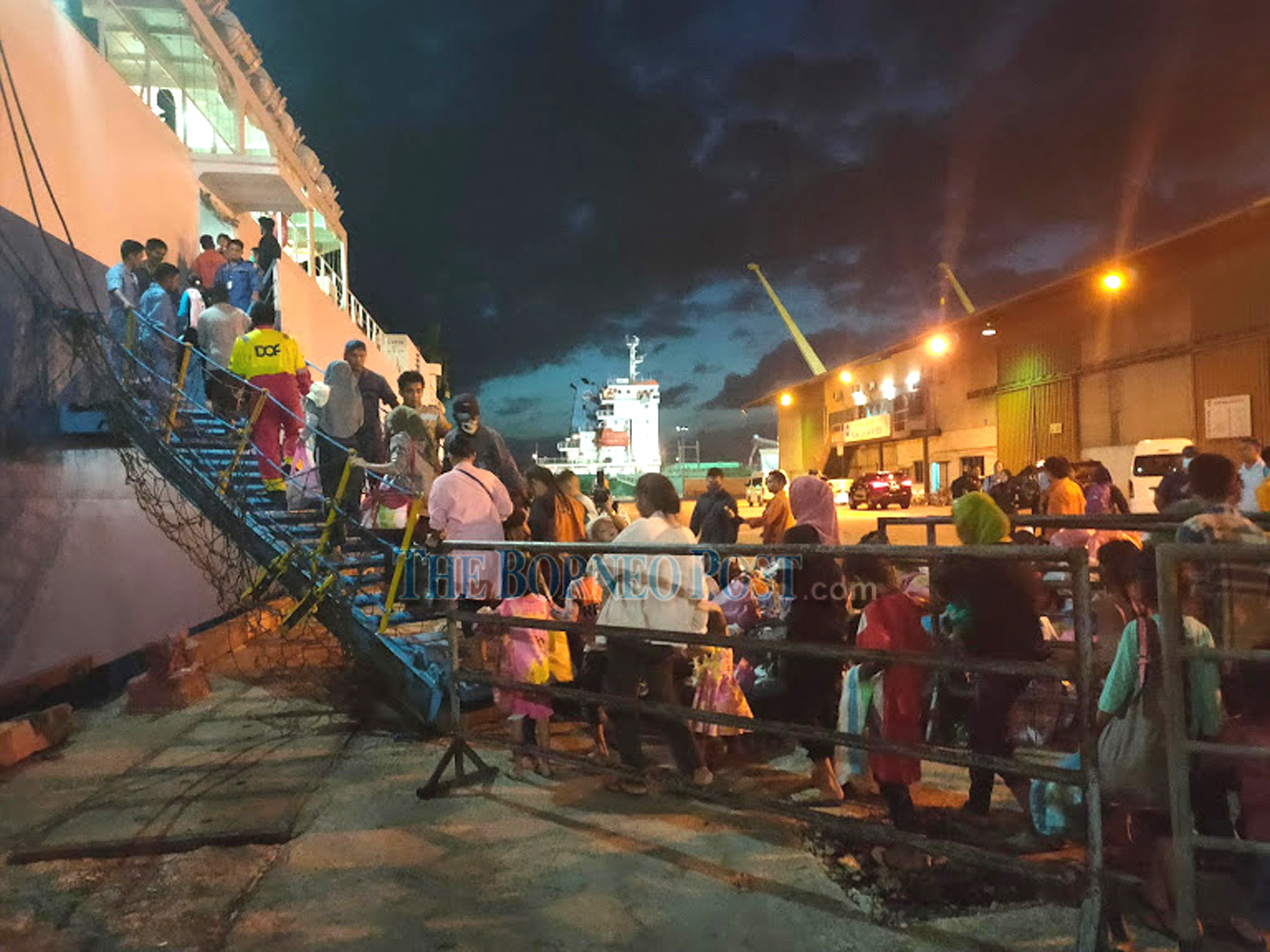 918 illegal immigrants deported to the Philippines