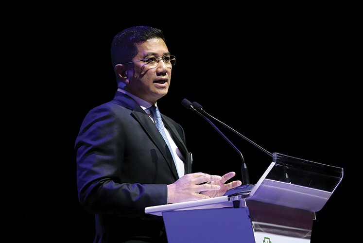 Ties with all leaders are good — Mohamed Azmin