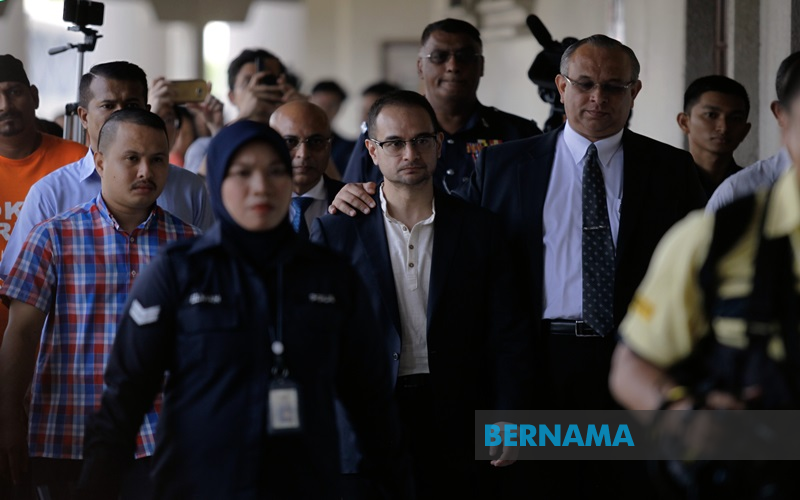 Riza Aziz files representation for review of money laundering charges