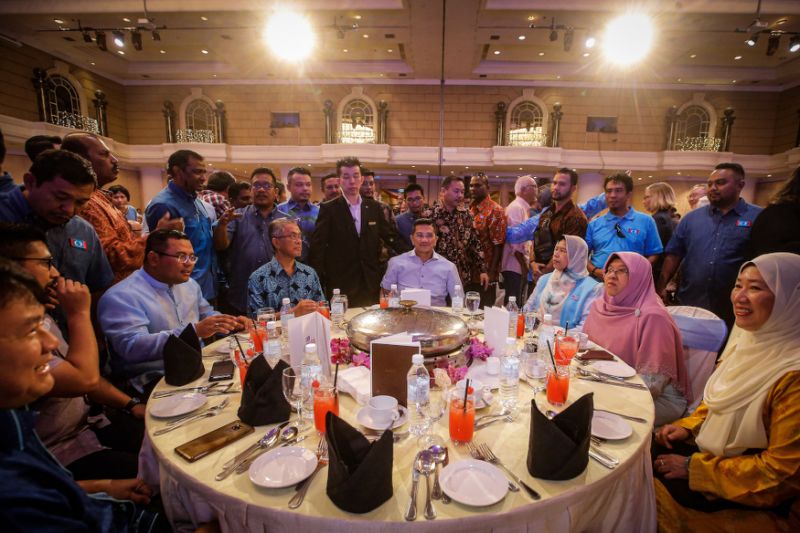 At ‘mirror congress’, PKR’s Hilman says party in crisis