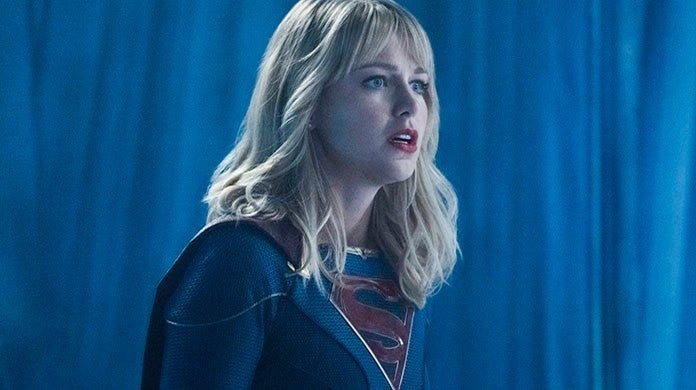 New Crisis on Infinite Earths Clip Reveals Supergirl Loses SPOILER