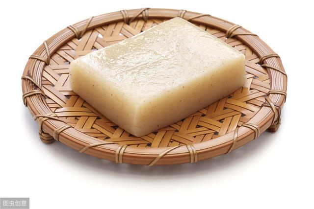在菜市场买豆腐，看到五花八门的种类，你知道都有什么不同吗？