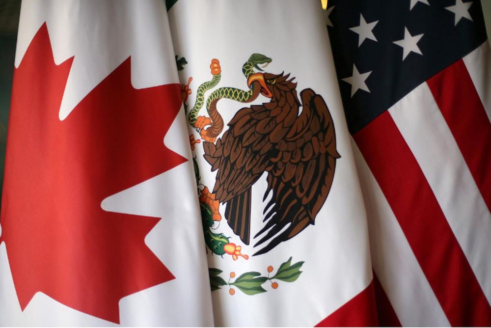 Canadian firms warn over Mexico energy policy at dawn of trade deal