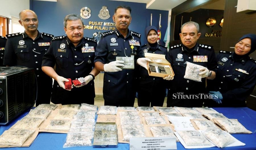 Penang cops smash drug processing syndicate, five arrested