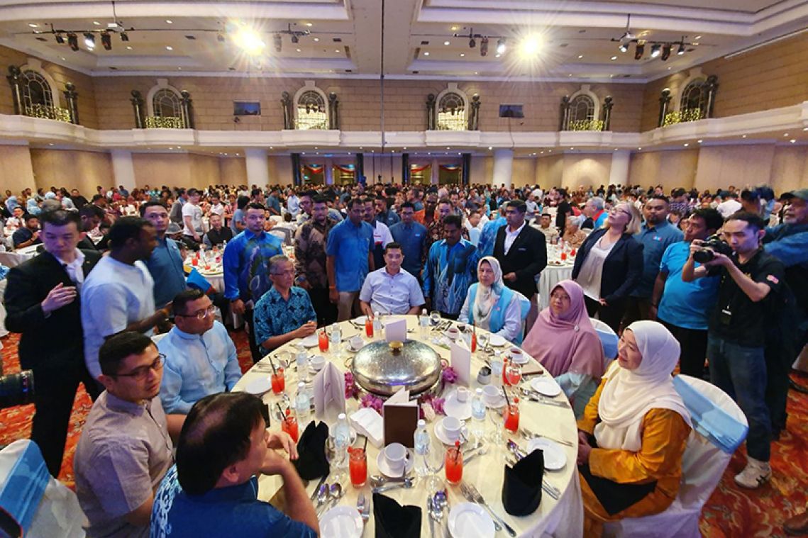 Azmin asserts loyalty in show of strength at his own meeting in Kuala Lumpur