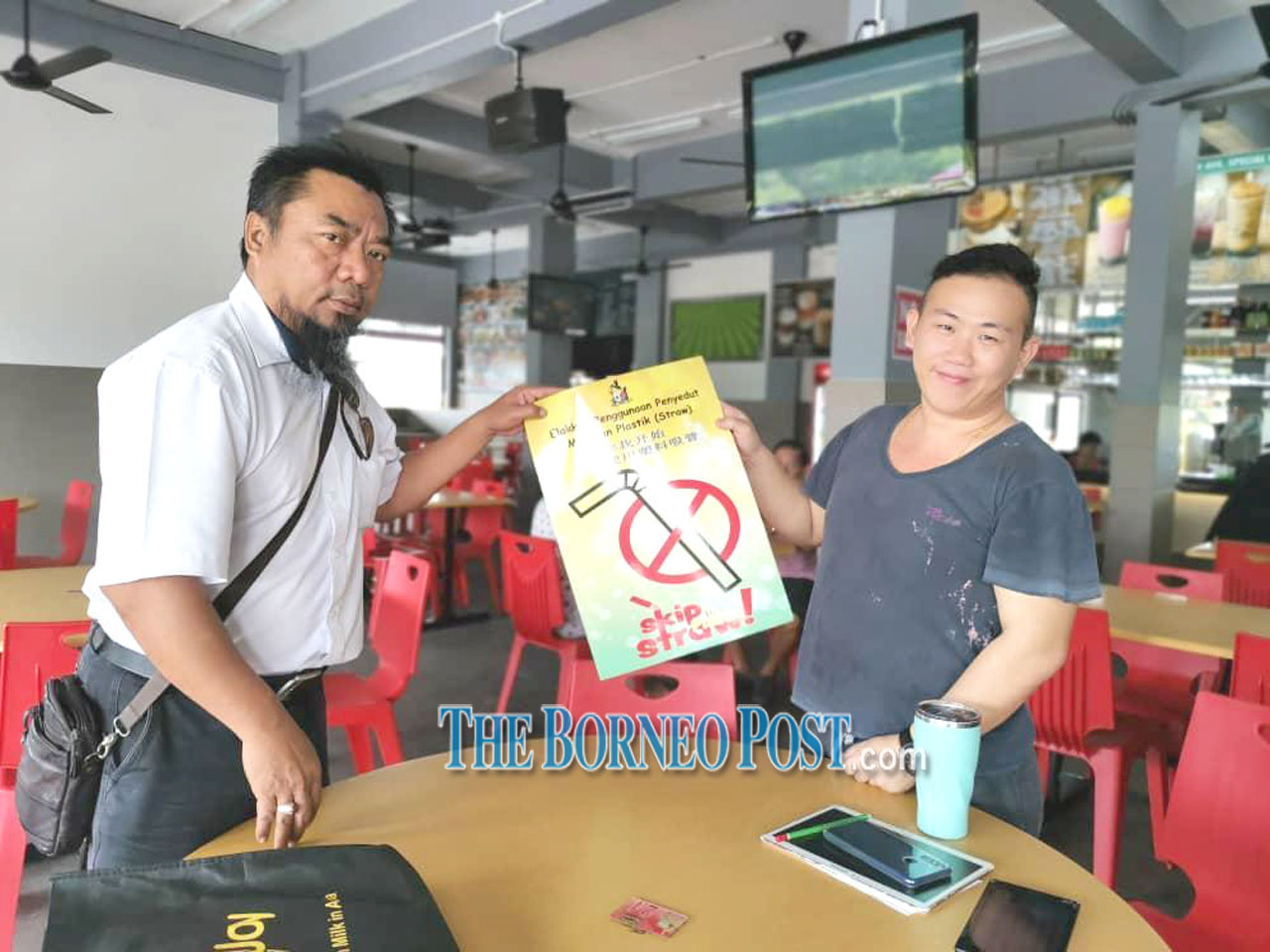 SMC distributes ‘Skip Straw!’ posters to coffeeshops across Sibu town
