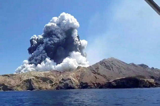 Envoy: At least one M’sian dead in NZ volcano eruption