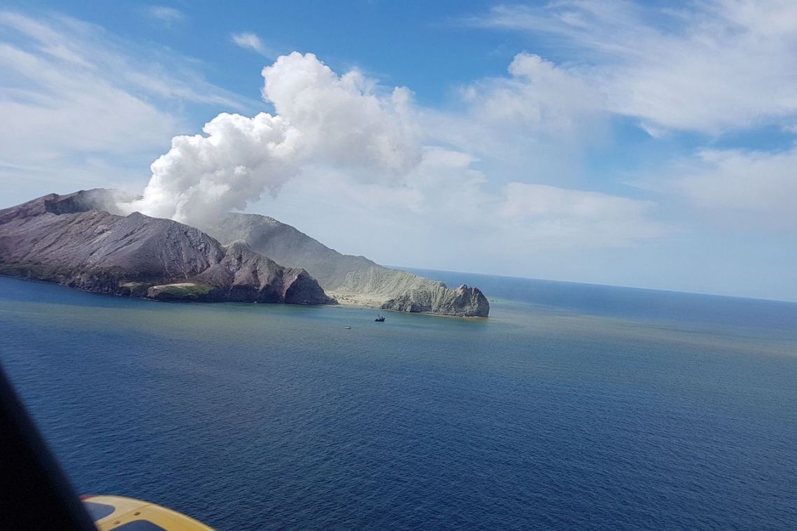 Volcano eruption: What are the signs and precautions to take