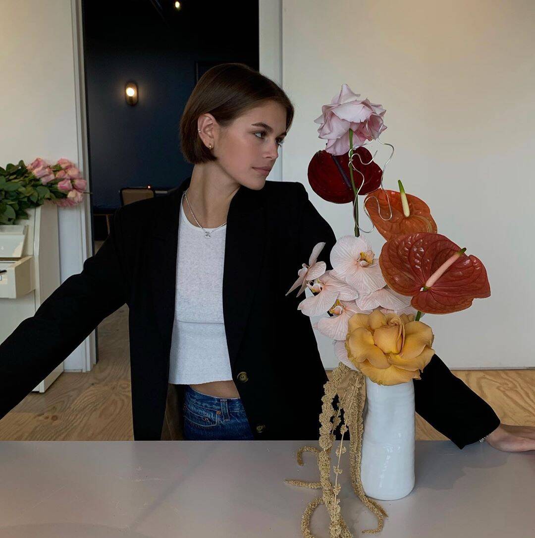 Kaia Gerber Proves the Winter Bob Hair Trend Is Here to Stay