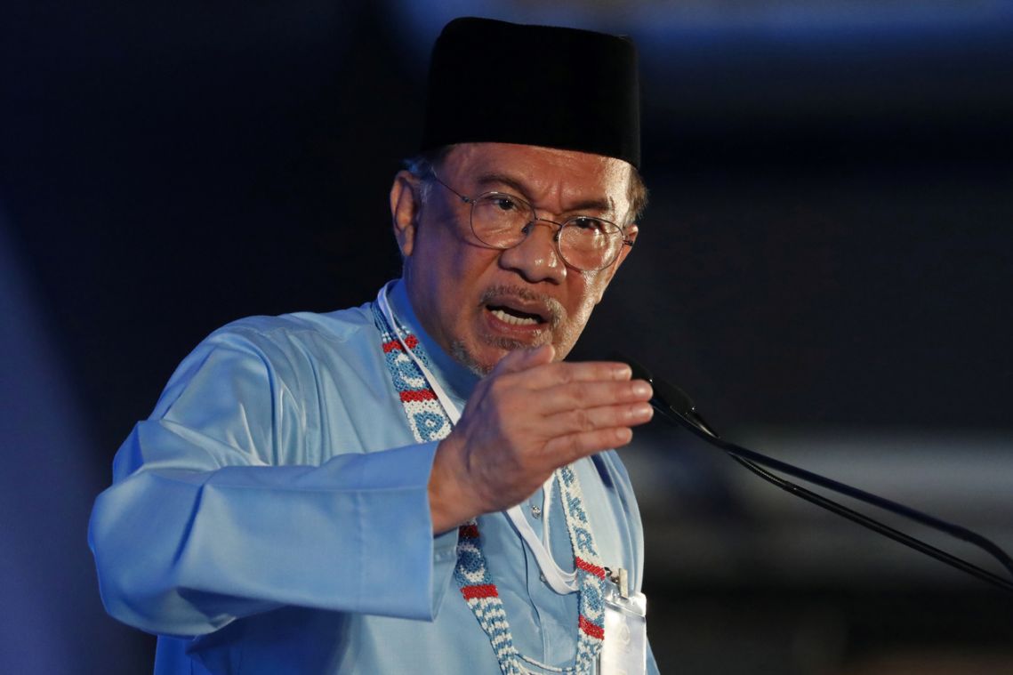 Malaysian police to question Anwar Ibrahim over sexual assault claim