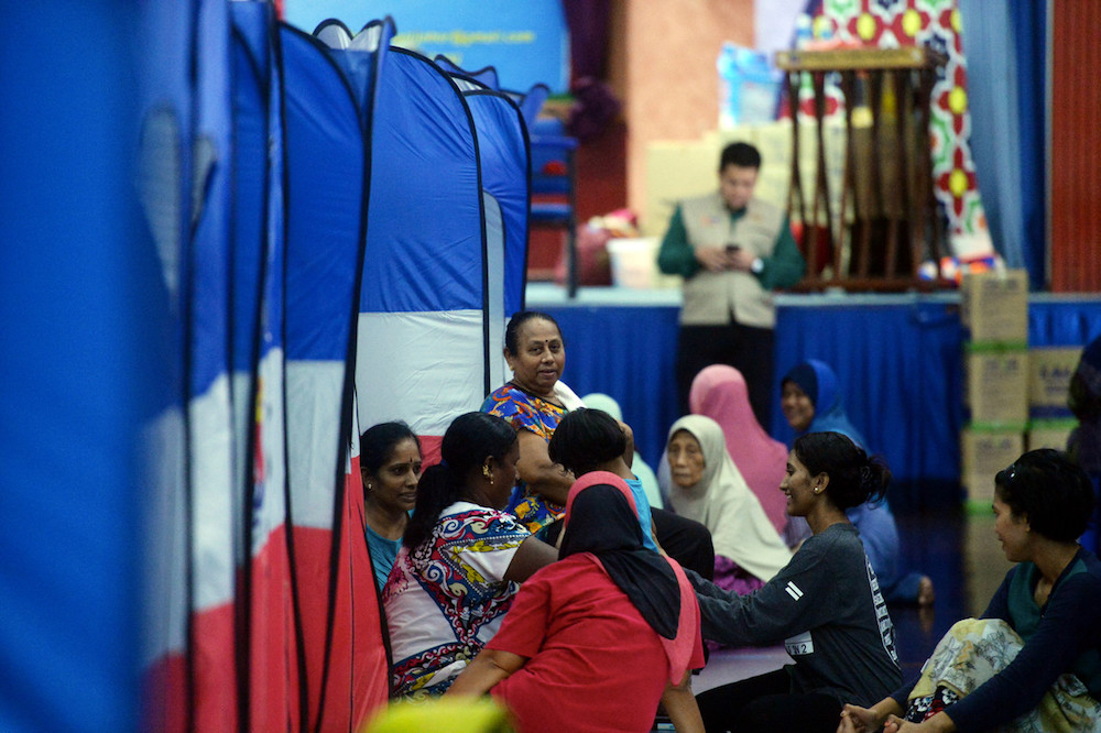 Evacuation centres in Kota Tinggi close as flood victims return home