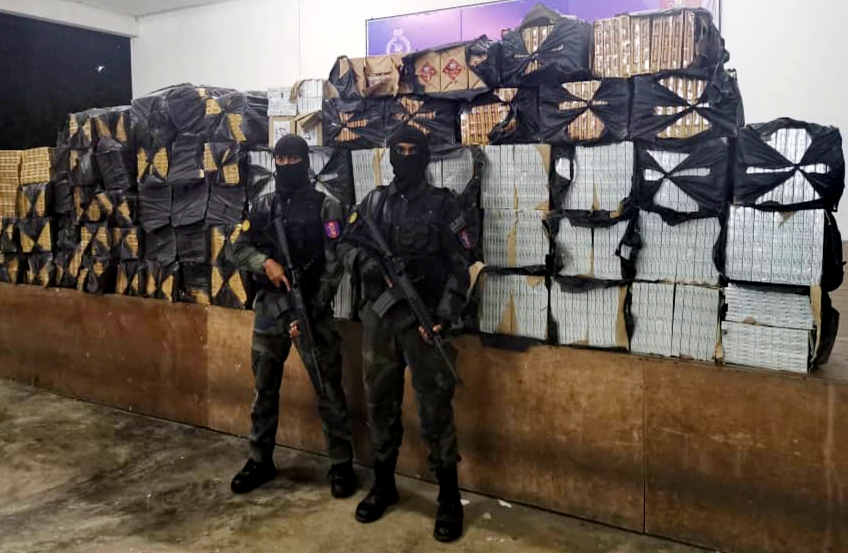 RM289,552 smuggled fags seized, four detained