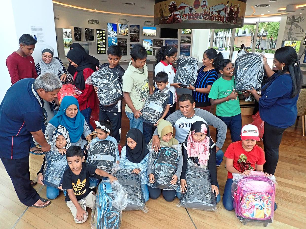 Free school supplies for low-income families