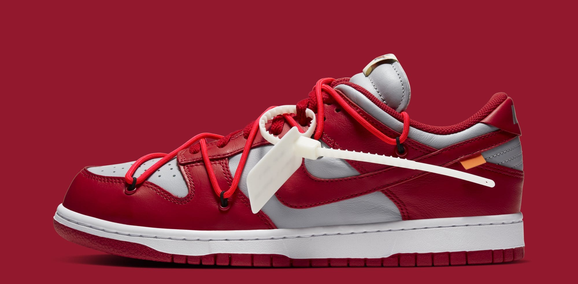 Best Look Yet at the Off-White x Nike Dunks