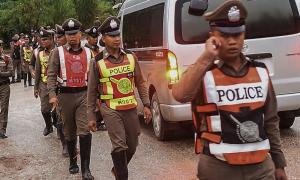 Five cops hurt in Thai bomb explosion