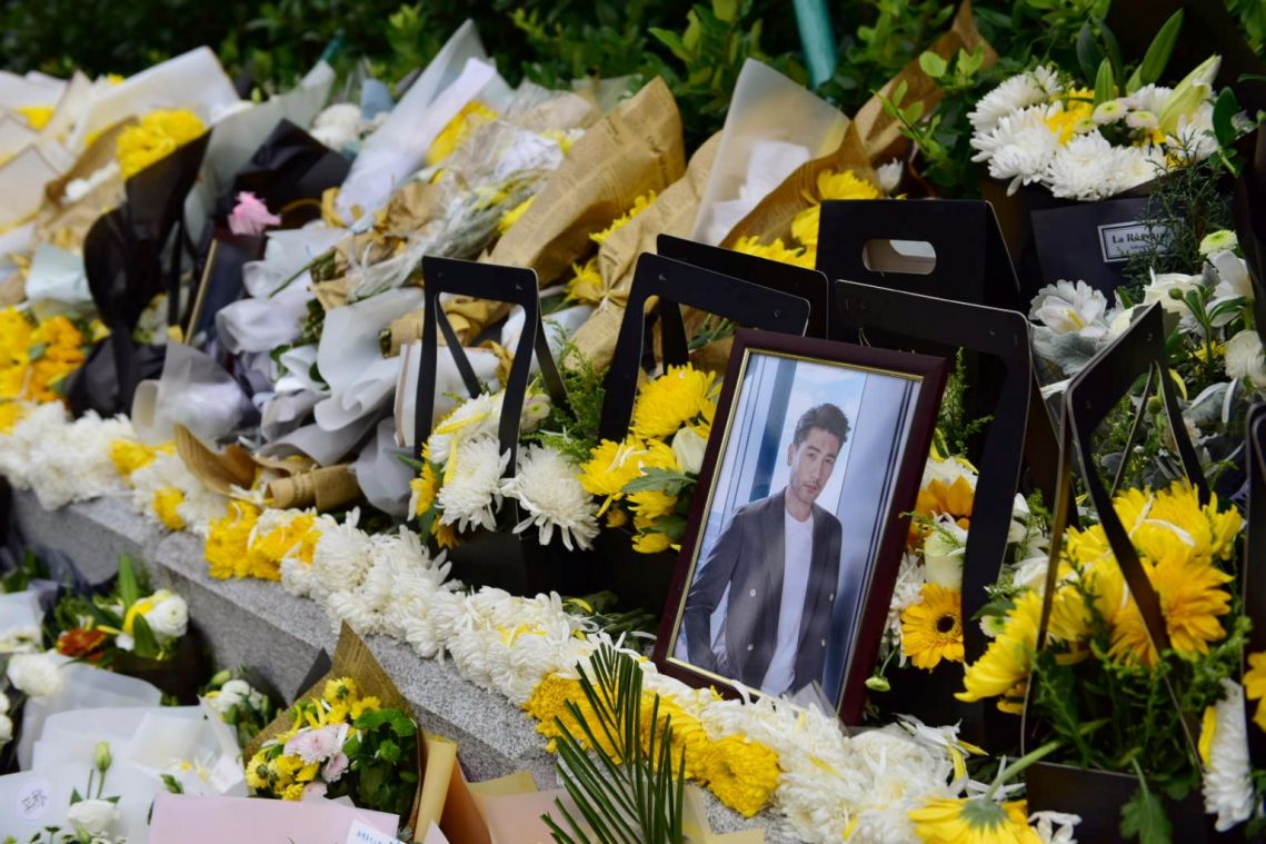 Godfrey Gao given simple send-off in Taipei funeral by family and girlfriend Bella Su