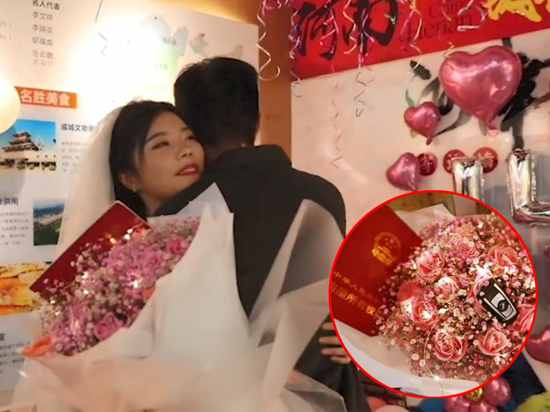 24岁女带房契宝马车匙向男友求婚：我养你