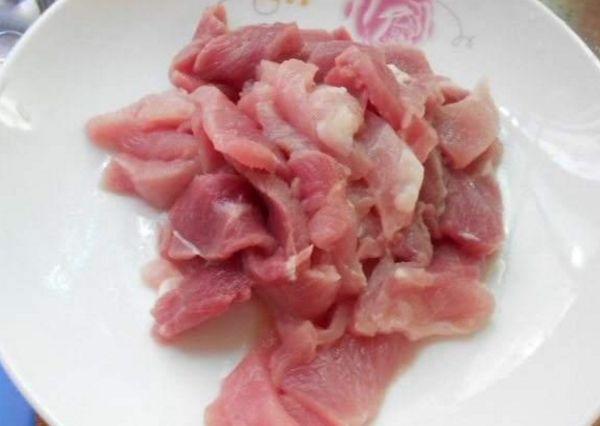 炒肉时，不要加淀粉腌制，记住三点，肉更加鲜嫩入味