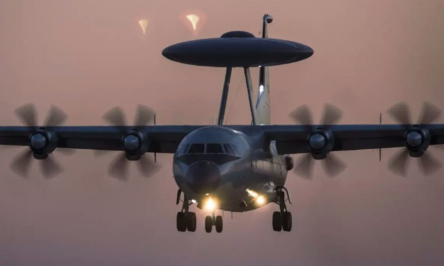 China strengthens its recon wing